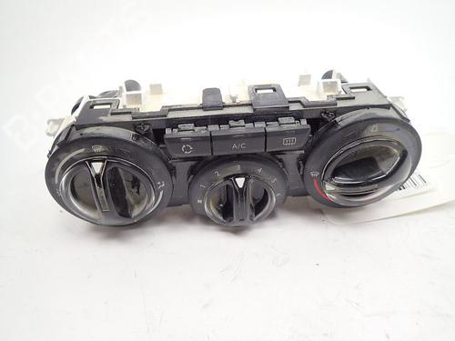 Used Climate control Climate control 30988316 30988316
