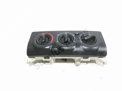 climate-control-renault-clio-ii-bb_-cb_-1998-1999-2000-2001-2002-2003-2004-2005-2006-2007-2008-2009-2010-2011-2012-2013-2014-2015-2016-31913969 main image