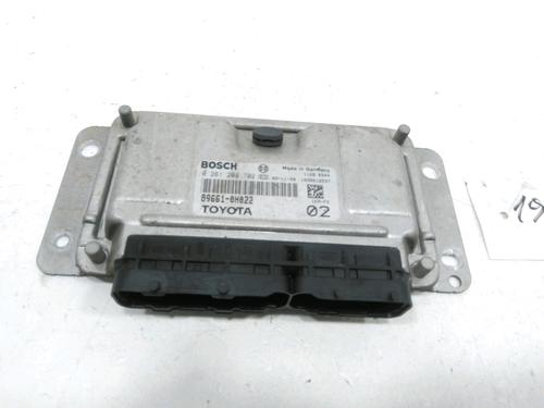 Used Engine control unit (ECU) TOYOTA AYGO (_B1_) 1.0 (KGB10_, KGB10R) (68 hp) 30984453