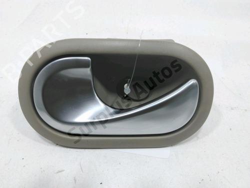 Used Front left interior door handle RENAULT SCÉNIC II (JM0/1_) 2.0 (JM05, JM0U, JM1N, JM1U, JM2V) (135 hp) 30996496
