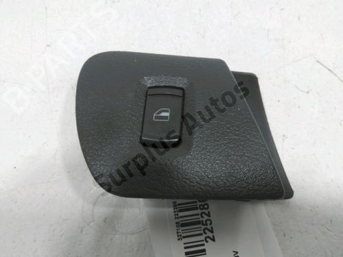 Used Right front window switch SKODA OCTAVIA I (1U2) 1.9 TDI (110 hp) 30994446