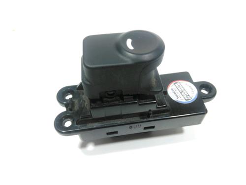 Used Right rear window switch Right rear window switch 37778355 37778355