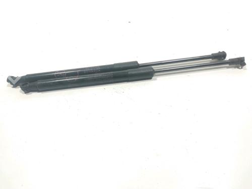 tailgate-lift-support-toyota-auris-_e18_-2012-2013-2014-2015-2016-2017-2018-2019-28261169 main image