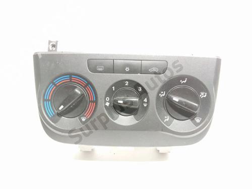 climate-control-fiat-grande-punto-199_-2005-37870508 main image
