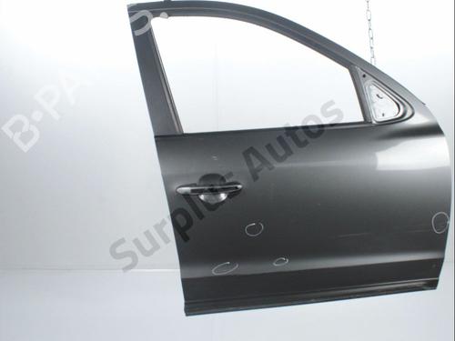 Used Right front door HYUNDAI SANTA FÉ II (CM) 2.2 CRDi 4x4 (155 hp) 28243909