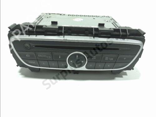 Used Radio Radio RENAULT TWINGO II (CN0_) 1.2 16V (CN04, CN0B) (75 hp) 33459446 33459446