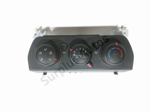 mando-climatizador-dacia-sandero-iii-2021-28228291 main image