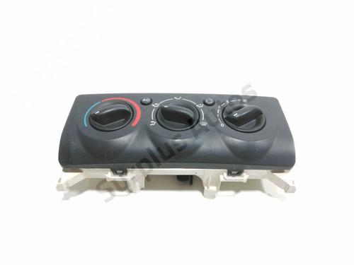 Used Climate control Climate control RENAULT CLIO II (BB_, CB_) 1.5 dCi (B/CB07) (65 hp) 35941515 35941515
