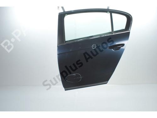 left-rear-door-vw-passat-b7-362-2010-2011-2012-2013-2014-2015-2016-28253837 main image