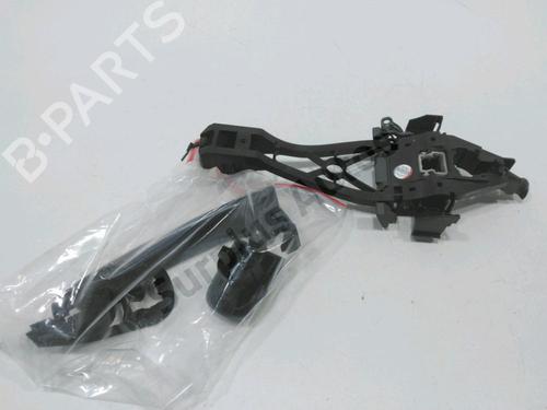 rear-left-exterior-door-handle-volvo-v50-545-2003-2004-2005-2006-2007-2008-2009-2010-2011-2012-30999814 main image