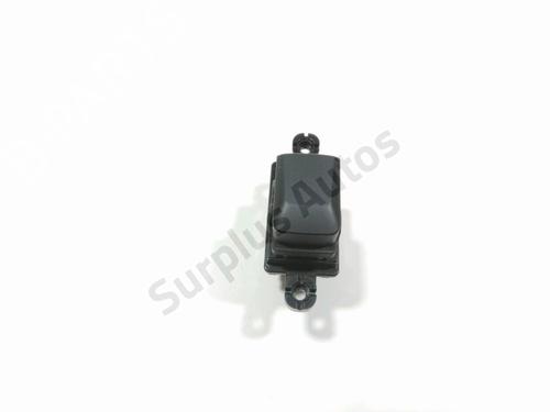 Used Left rear window switch Left rear window switch 37781108 37781108