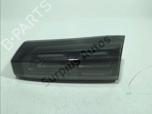 Used Right tailgate light Right tailgate light PEUGEOT 2008 II (UD_, US_, UY_, UJ_, UR_, UC_) 1.5 BlueHDI 130 (131 hp) 37787751 37787751