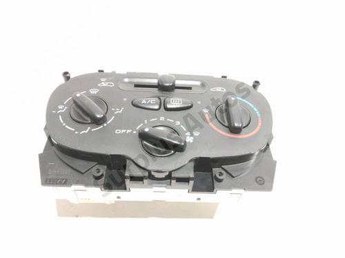 Used Climate control Climate control PEUGEOT 206+ (2L_, 2M_) 1.4 HDi eco 70 (68 hp) 33949782 33949782