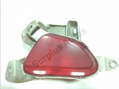 Luz traseira nevoeiro Luz traseira nevoeiro 39548641 39548641