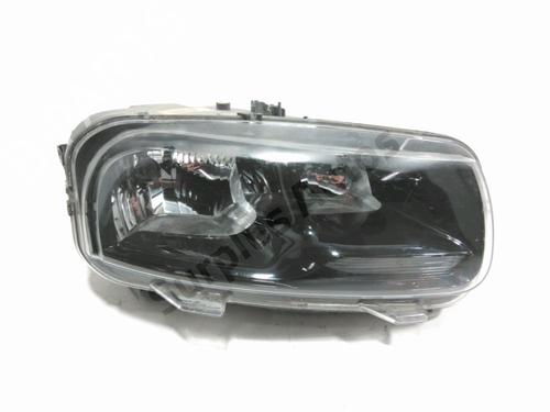 right-headlight-citroen-c4-cactus-2014-33974222 main image