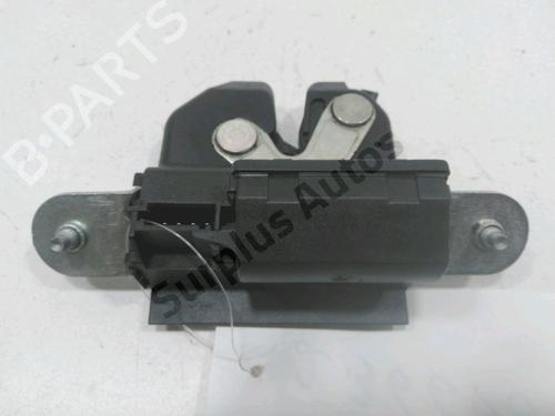 Used Tailgate lock FIAT 500 (312_) 1.2 (312AXA1A) (69 hp) 31001759