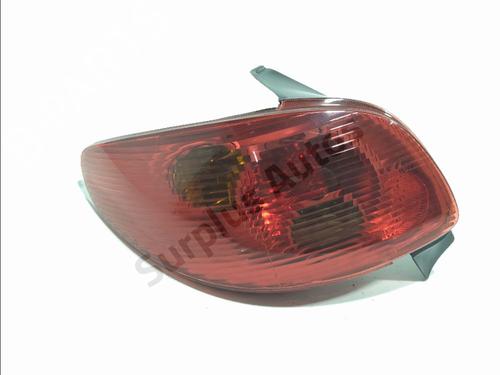 Used Left taillight PEUGEOT 206 Hatchback (2A/C) 2.0 HDI 90 (90 hp) 32356602