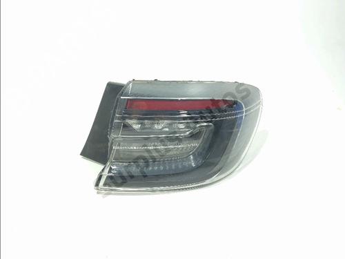 right-taillight-renault-clio-v-b7_-2019-38083115 main image