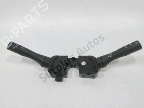 steering-wheel-controls-nissan-juke-f15-2010-2011-2012-2013-2014-2015-2016-2017-2018-2019-39162177 main image