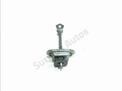 hingedoor-check-strap-peugeot-108-2014-36946704 main image