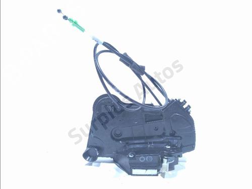 front-right-lock-toyota-aygo-_b4_-2014-39089241 main image