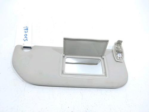 Used Right sun visor Right sun visor 31002467 31002467