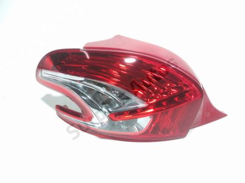 Used Left taillight PEUGEOT 208 I (CA_, CC_) 1.4 HDi (68 hp) 31664404