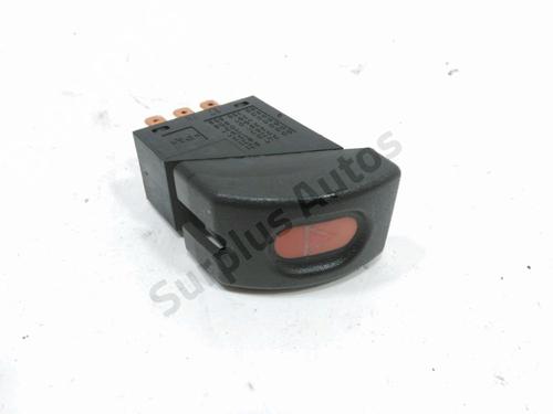 Used Warning switch OPEL CORSA B (S93) 1.4 i (F08, F68, M68) (60 hp) 30990182
