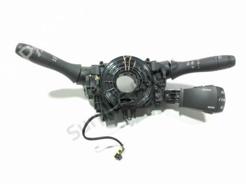 steering-wheel-controls-dacia-sandero-iii-2021-28227460 main image