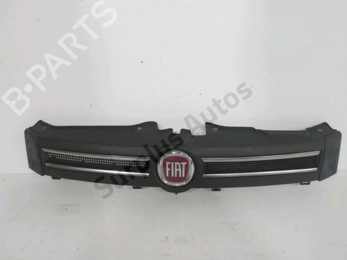 Used Grille FIAT PANDA (169_) 1.2 (169.AXB11, 169.AXB1A) (60 hp) 32311014