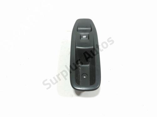 Used Right front window switch Right front window switch 30918819 30918819