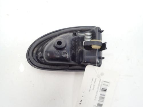 Venstre foran invendig håndtak DACIA LOGAN (LS_) 1.6 16V (LS09, LS0L, LS0M, LS0P, LS0V, LS18, LS1S, LS1V,... | BP30996338I13
