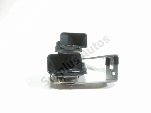 horn-peugeot-308-ii-lb_-lp_-lw_-lh_-l3_-2013-2014-2015-2016-2017-2018-2019-2020-2021-32040603 main image