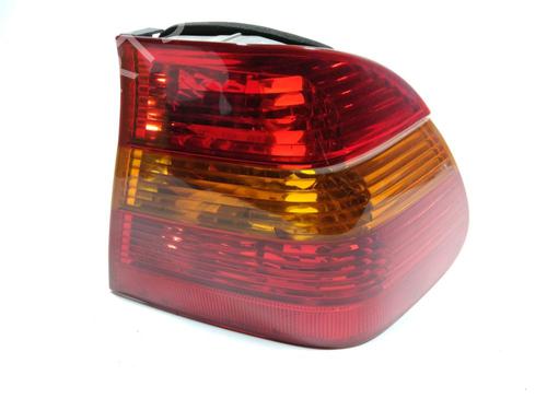 right-taillight-bmw-3-e46-1997-1998-1999-2000-2001-2002-2003-2004-2005-28268409 main image