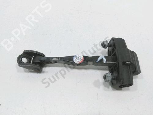 Used Hinge/Door check strap Hinge/Door check strap 37777938 37777938