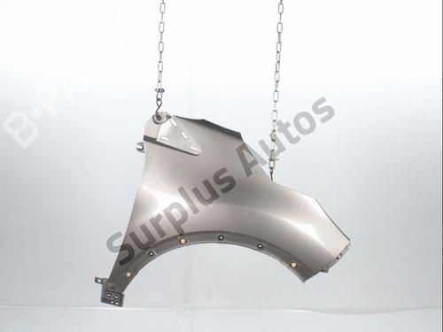 Used Right front fenders Right front fenders 38769253 38769253