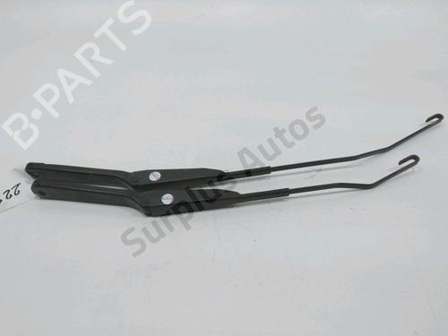 Used Front windshield wiper arm CITROËN BERLINGO / BERLINGO FIRST Box Body/MPV (M_) 1.6 HDI 75 (MB9HW) (75 hp) 31007947