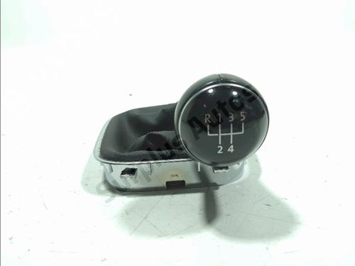 Used Shift knob Shift knob VW POLO V (6R1, 6C1) 1.2 TSI 16V (90 hp) 34643230 34643230
