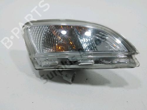 Used Right front indicator RENAULT TWINGO II (CN0_) 1.2 16V (CN04, CN0B) (75 hp) 31004412