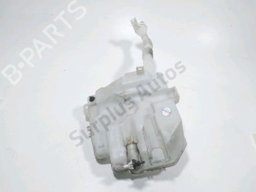 Used Windscreen washer tank Windscreen washer tank CITROËN C4 AIRCROSS 1.6 HDi 115 AWC (114 hp) 33333974 33333974