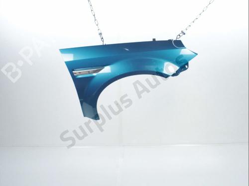 Used Right front fenders Right front fenders 37771630 37771630