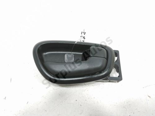 Used Front right interior door handle Front right interior door handle 37774991 37774991