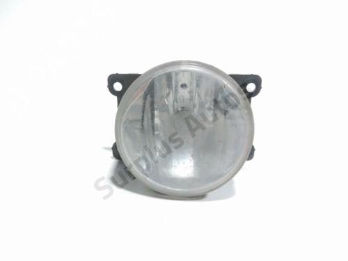 left-front-fog-light-peugeot-2008-i-cu_-2013-39707128 main image