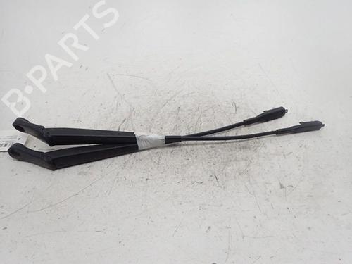 Used Front windshield wiper arm Front windshield wiper arm 37789828 37789828