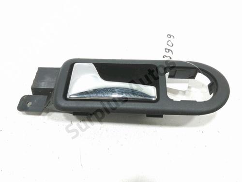 Used Front left interior door handle Front left interior door handle 30996584 30996584