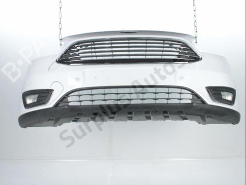 Used Front bumper FORD FOCUS III Turnier 2.0 TDCi (150 hp) 30741990