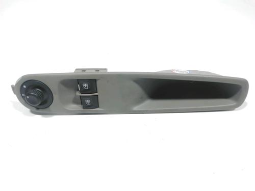 Used Left front window switch RENAULT ZOE (BFM_) ZOE (88 hp) 28249141