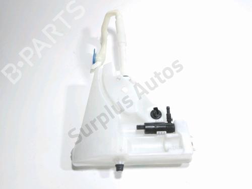 Used Windscreen washer tank Windscreen washer tank VW TOUAREG (7P5, 7P6) 4.2 V8 TDI (340 hp) 36153696 36153696