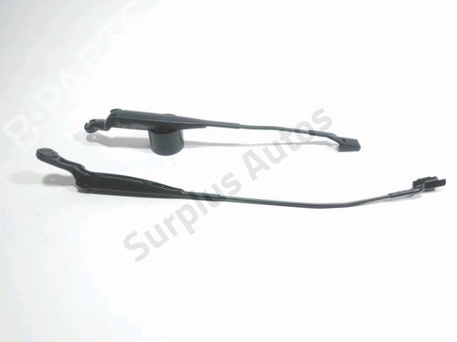 Used Front windshield wiper arm FIAT 500 (312_) 1.2 (312AXA1A) (69 hp) 31608276