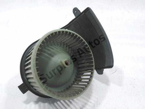 Used Heater blower motor RENAULT CLIO II (BB_, CB_) 1.2 (BB0A, BB0F, BB10, BB1K, BB28, BB2D, BB2H, CB0A,... (58 hp) 30986869